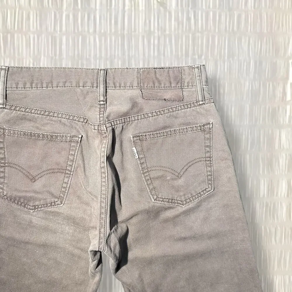 Levi’s Men’s Original Straight Fit Brown Jeans Size: 29x32